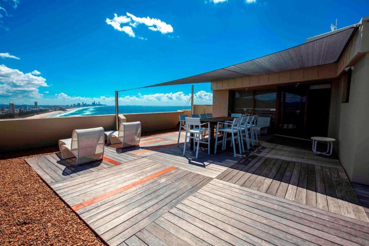 อพาร์ทเมนท์สเจมินี่คอร์ทฮอลิเดย์ Aparthotel โกลด์โคสต์ ภายนอก รูปภาพ