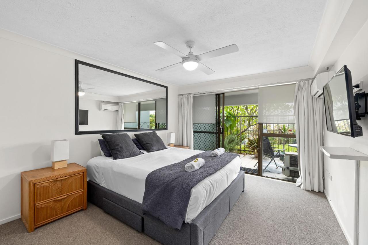 อพาร์ทเมนท์สเจมินี่คอร์ทฮอลิเดย์ Aparthotel โกลด์โคสต์ ภายนอก รูปภาพ